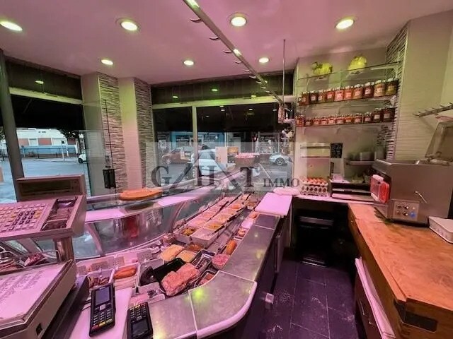 Local commercial dans Maisons-Alfort à vendre - Photo de l’immeuble – Image 2 sur 5