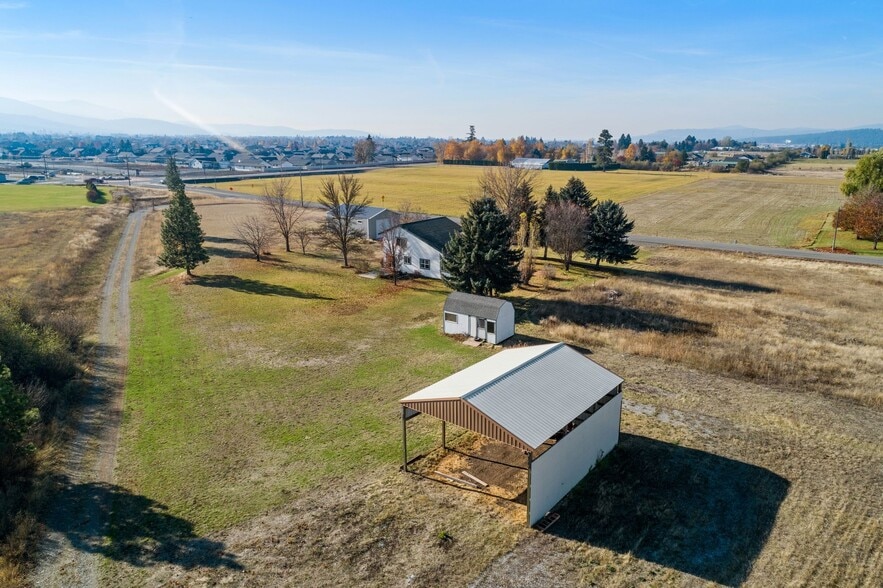 8236 N Chase Rd, Post Falls, ID à vendre - Aérien – Image 2 sur 6