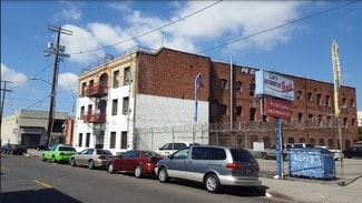 Plus de détails pour 825 S Crocker St, Los Angeles, CA - Logement à vendre