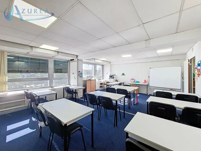 Bureau dans Nice à louer - Photo de l’immeuble – Image 1 sur 7