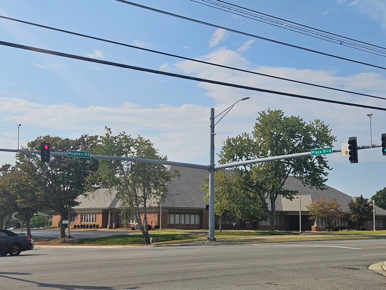 403 Hughes Road, Madison, AL à vendre - Photo de l’immeuble – Image 3 sur 21