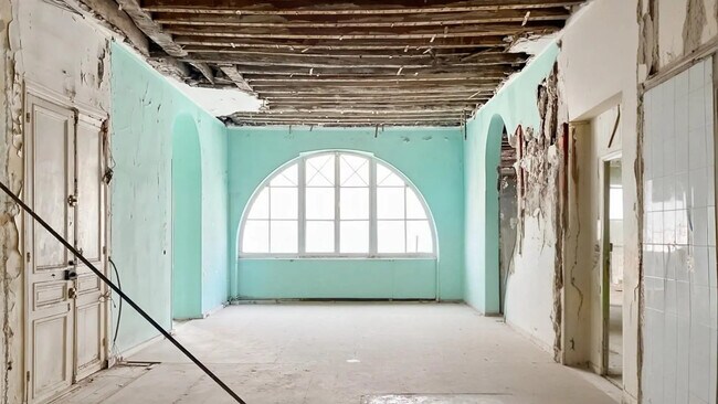 Plus de détails pour Bureau à vendre