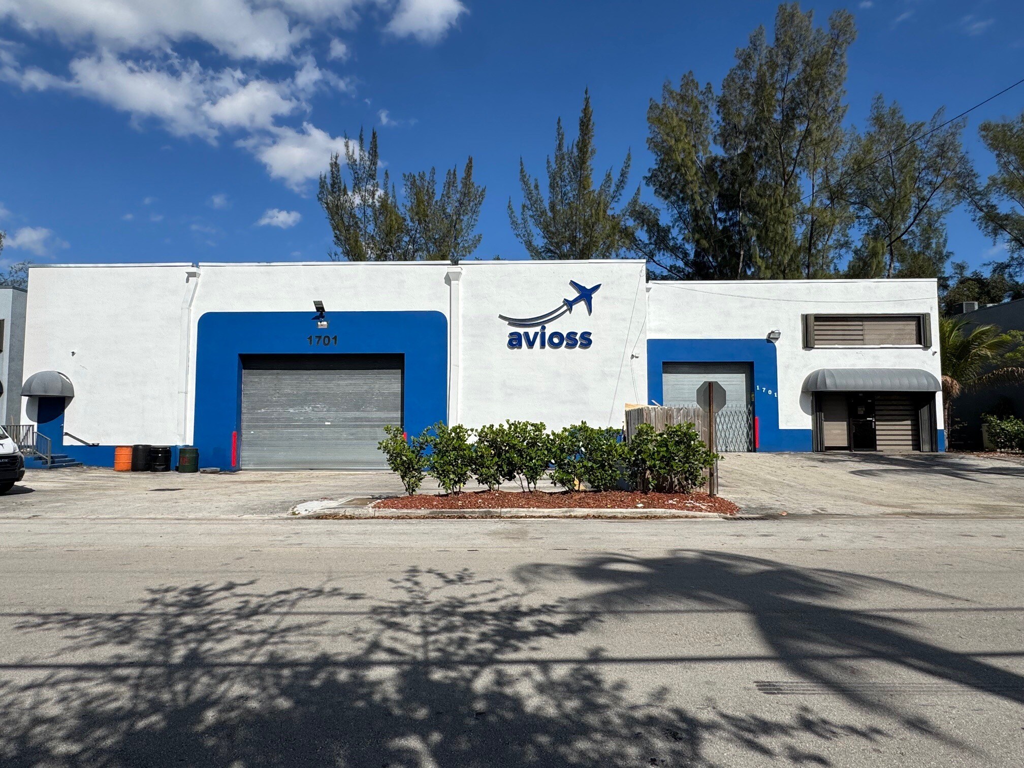 1701 NW 93rd Ave, Doral, FL à vendre Photo principale– Image 1 sur 8