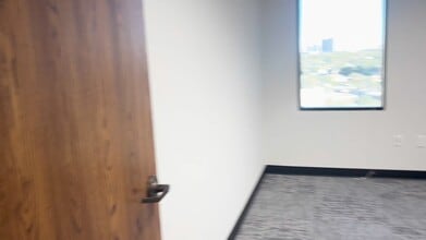 2600 N Central Ave, Phoenix, AZ à louer - Vidéo sur l’annonce professionnelle