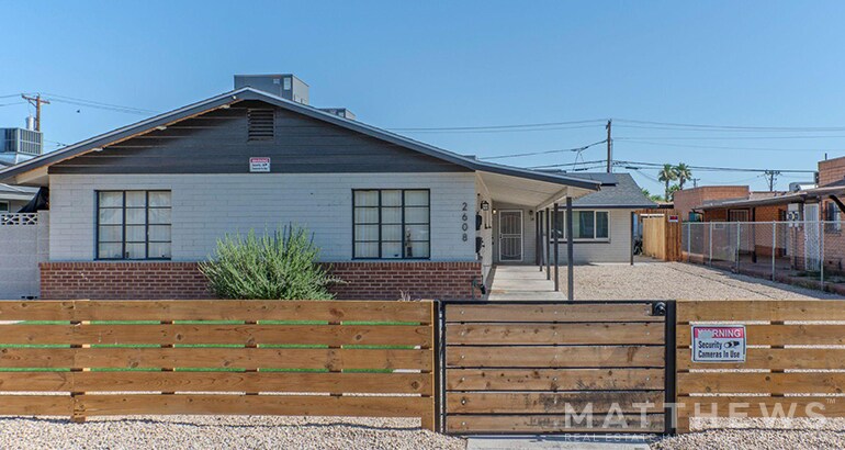 2608 W Pierson St, Phoenix, AZ à vendre - Photo principale – Image 2 sur 11