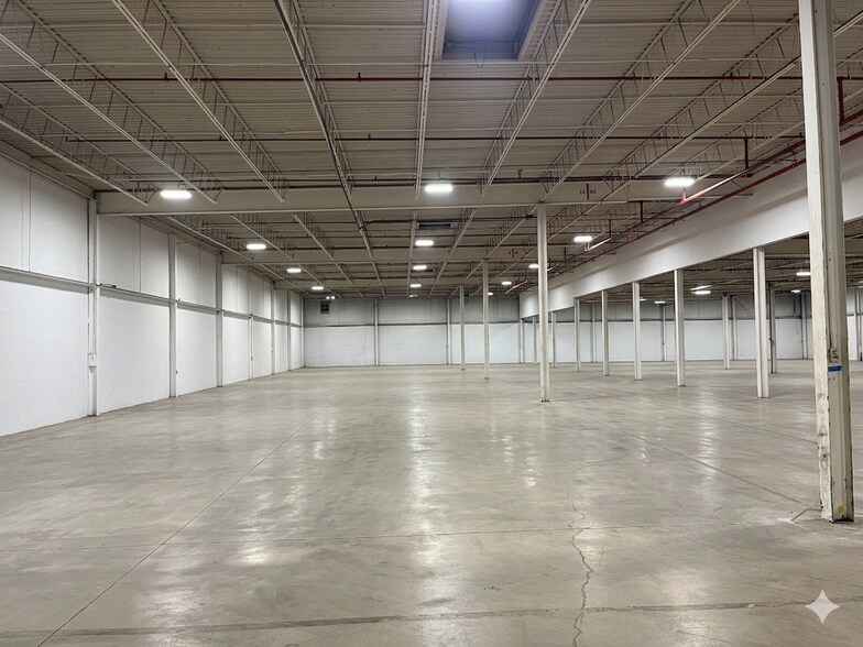 3350 Progress Dr, Bensalem, PA à louer - Photo de l’immeuble – Image 3 sur 11