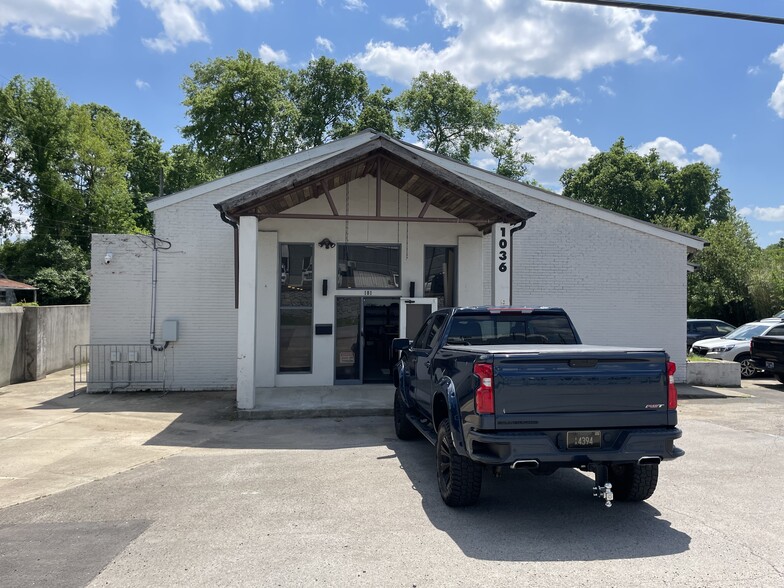 1036 W Kirkland Ave, Nashville, TN à louer - Photo de l’immeuble – Image 2 sur 4