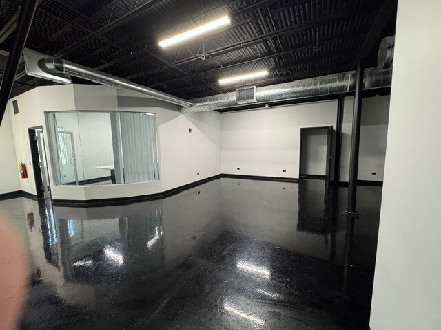 2600 Beverly Court, Suite 107,, Aurora, IL à louer - Photo de l’immeuble – Image 3 sur 28
