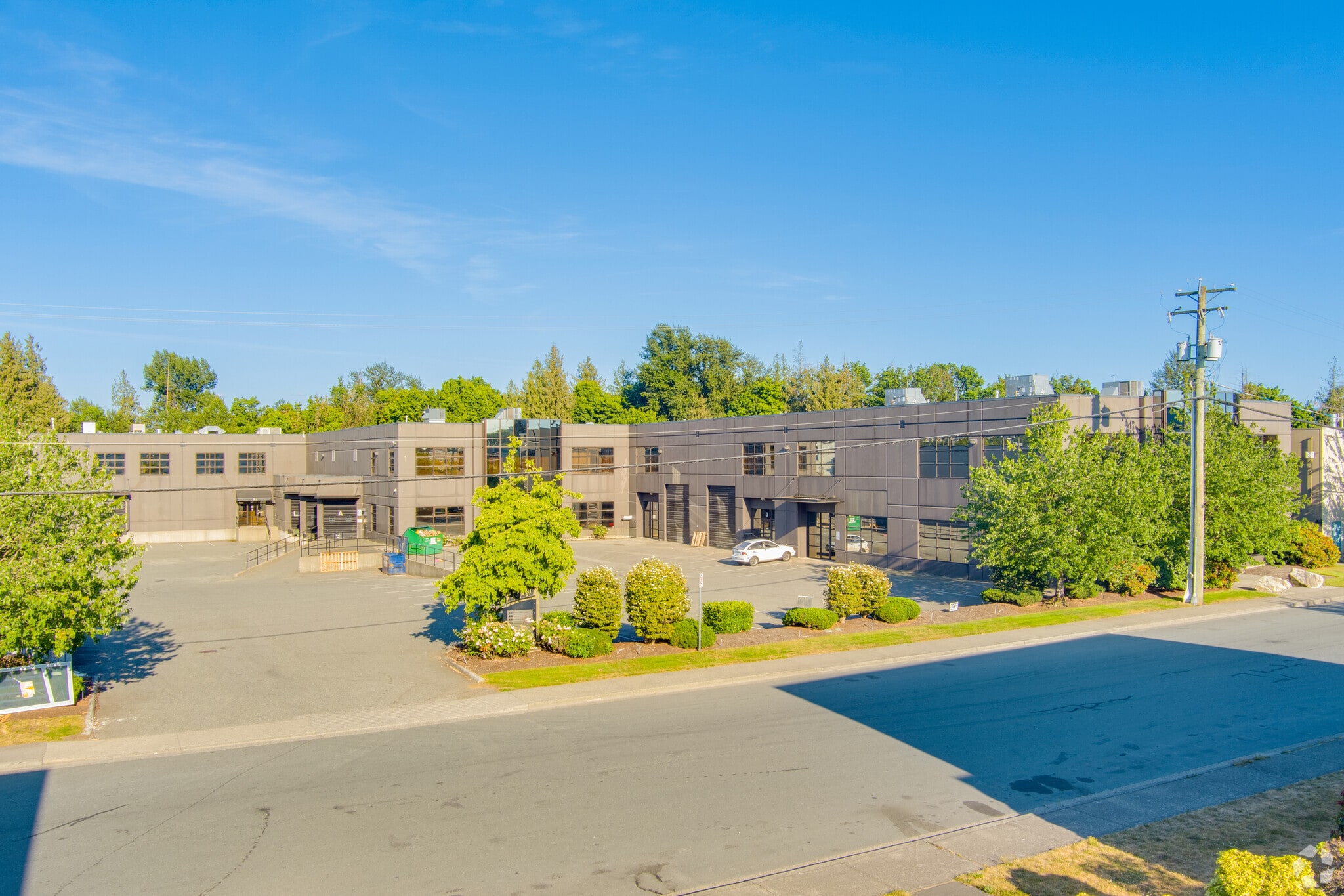 2650 Progressive Way, Abbotsford, BC à louer Photo principale– Image 1 sur 7