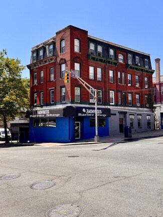 Plus de détails pour 225 West Broadway, Paterson, NJ - Logement à vendre