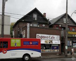 Plus de détails pour 284 Dupont St, Toronto, ON - Local commercial à vendre