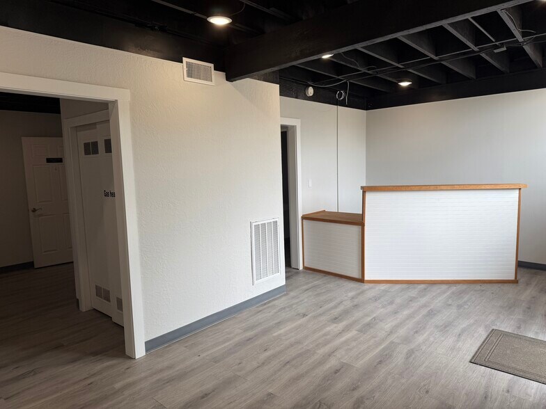 921 W Maple Ave, Duncan, OK à louer - Photo de l’immeuble – Image 3 sur 13