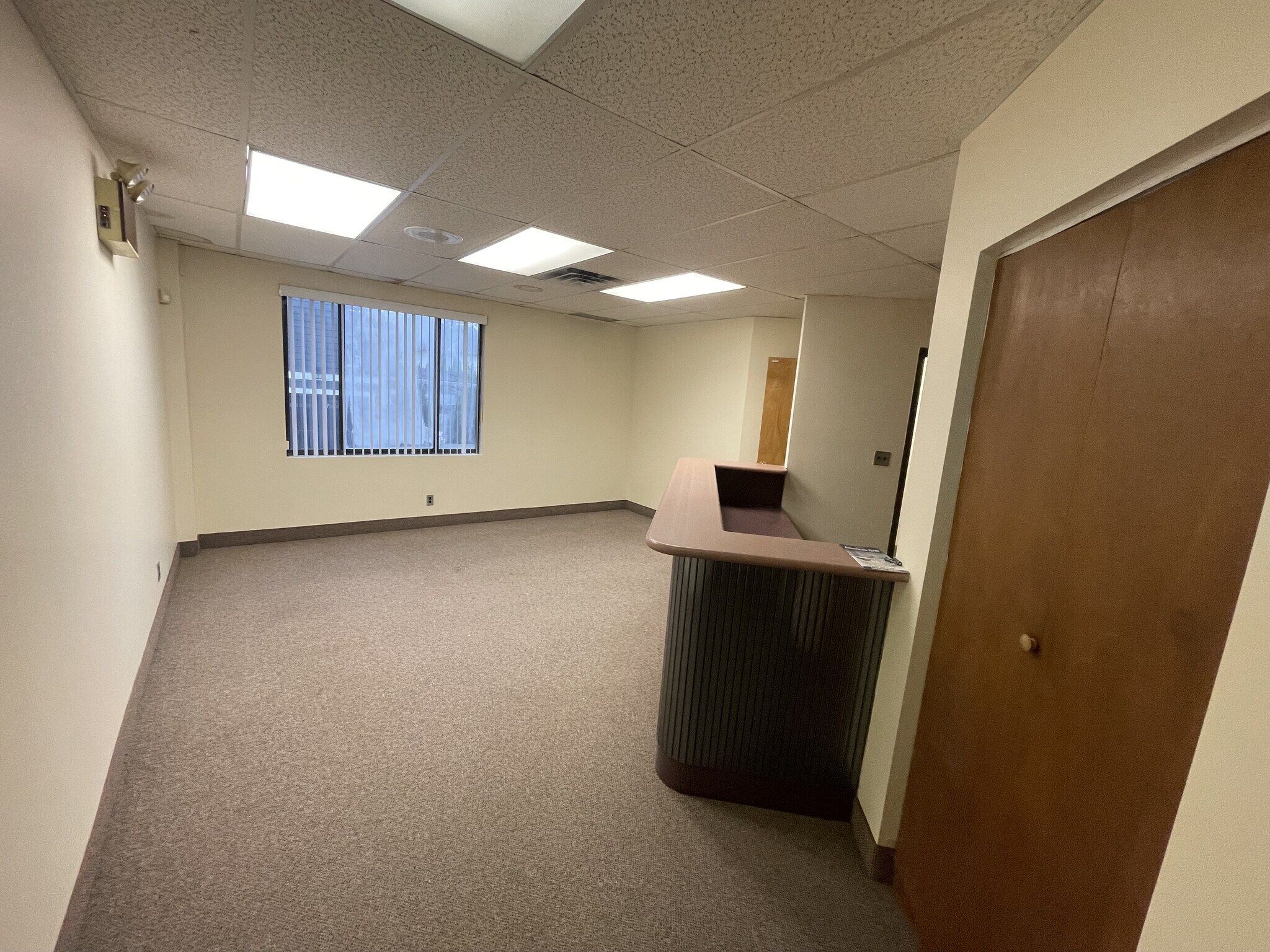 71 Todt Hill Rd, Staten Island, NY à louer Photo intérieure– Image 1 sur 13