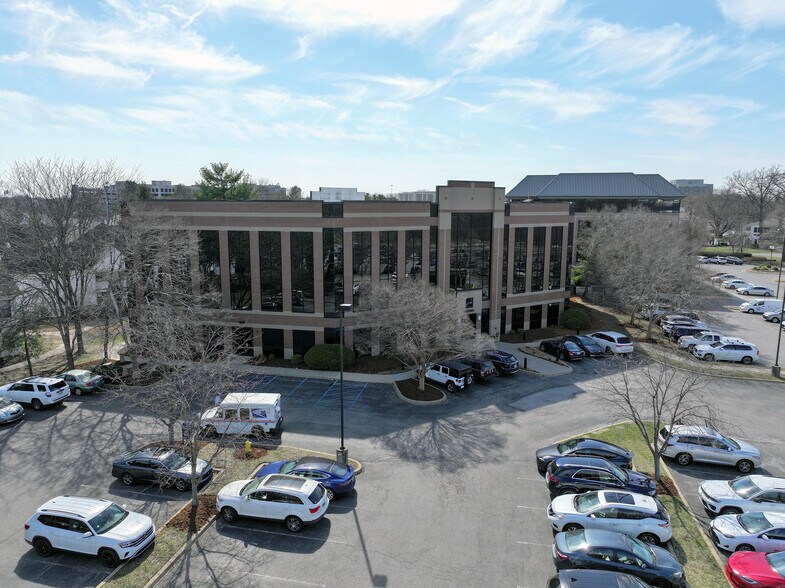 4500 Bowling Blvd, Louisville, KY à vendre - Photo de l’immeuble – Image 2 sur 11