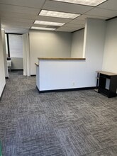 222 N Mountain Ave, Upland, CA à louer Photo intérieure– Image 1 sur 6