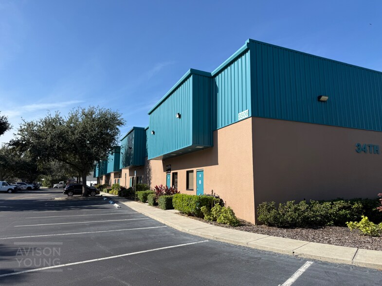 3506 St. Valentine Way, Orlando, FL à louer - Photo de l’immeuble – Image 1 sur 2