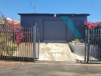Plus de détails pour 9939 Commerce Ave, Tujunga, CA - Local commercial à vendre