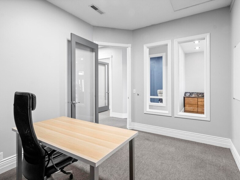 11576 S State St, Draper, UT à louer - Photo intérieure – Image 3 sur 96