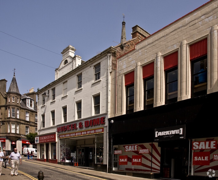 163-165 High St, Arbroath à vendre - Photo principale – Image 1 sur 9
