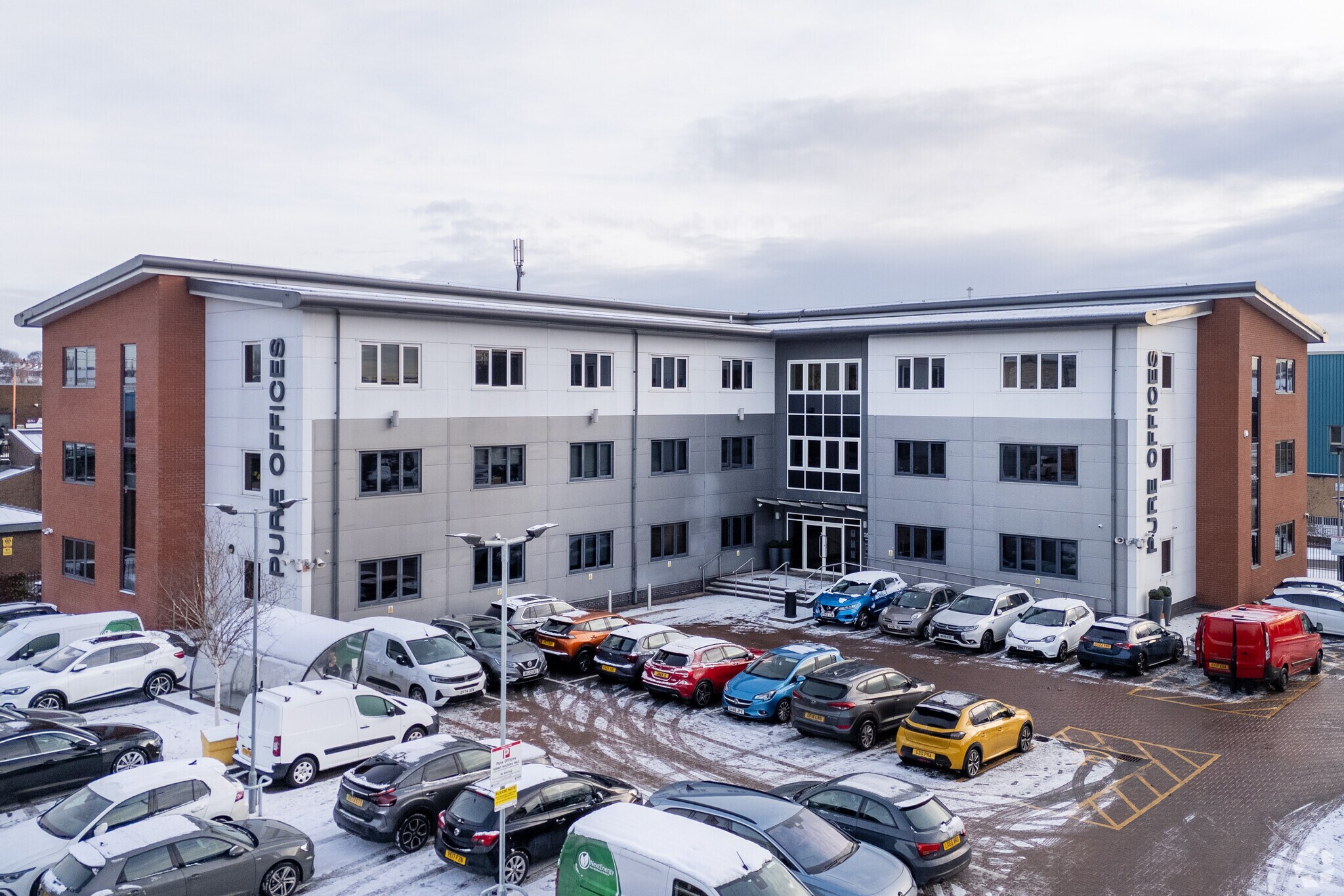 422 Broadwell Rd, Oldbury à louer Photo principale– Image 1 sur 9