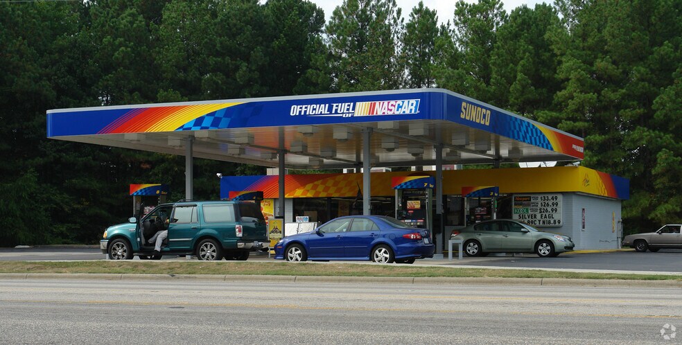 6022 Raeford Rd, Fayetteville, NC à vendre - Photo de l’immeuble – Image 2 sur 3