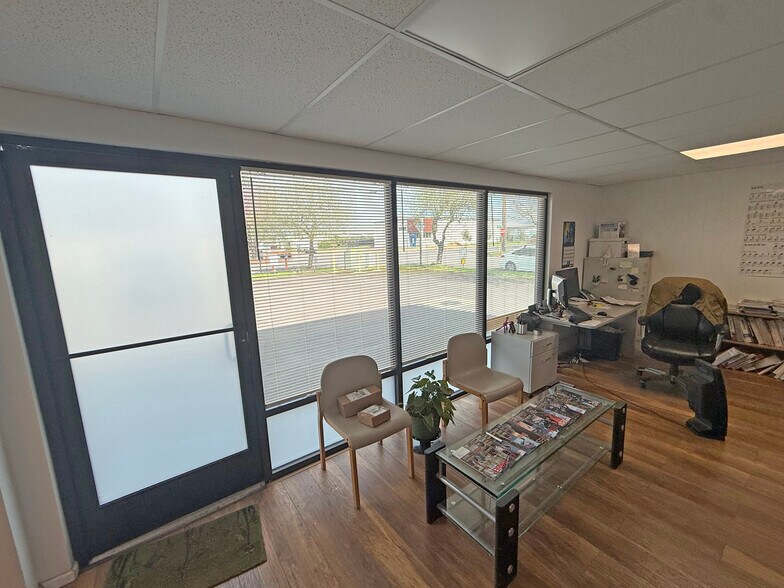 3720-3770 W 1st Ave, Eugene, OR à louer - Photo de l’immeuble – Image 3 sur 7