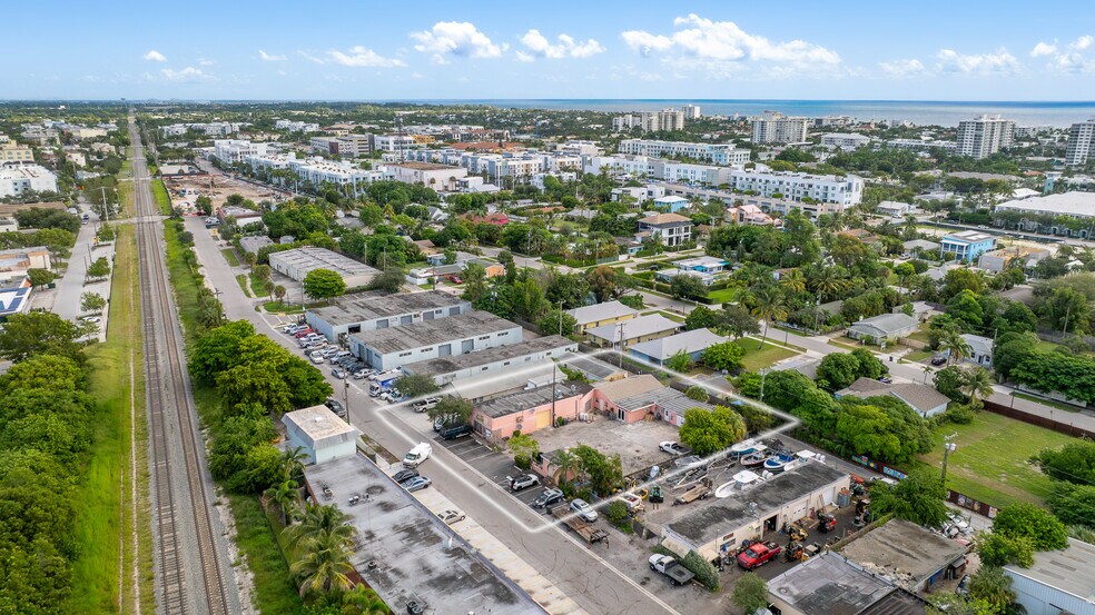 341 SE 2nd Ave, Delray Beach, FL à vendre - Photo de l’immeuble – Image 3 sur 25