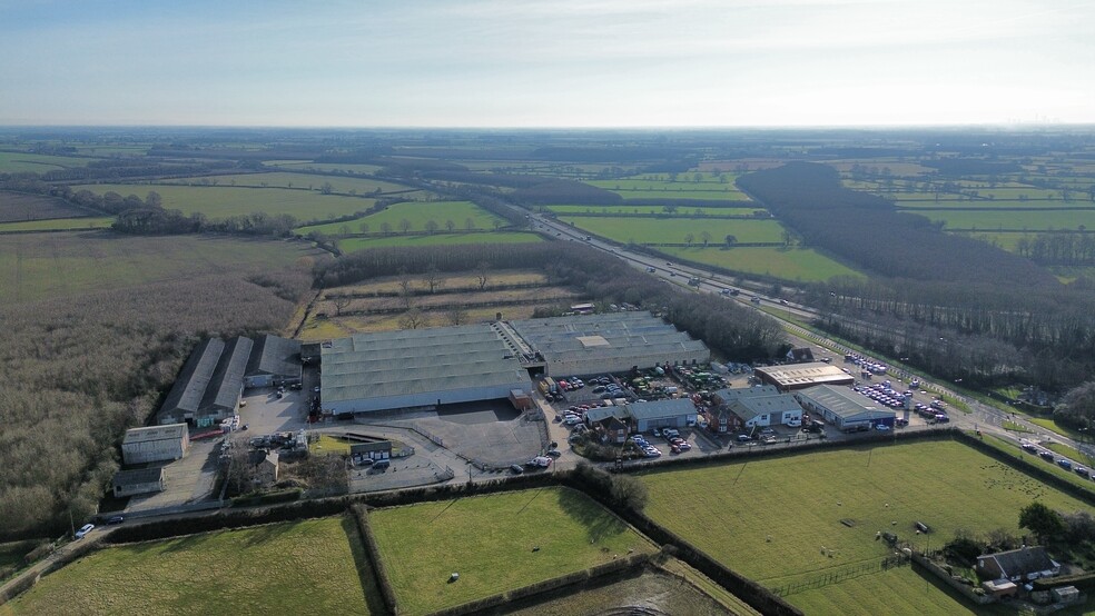 Little Catterton Ln, Tadcaster à louer - Photo de l’immeuble – Image 3 sur 5