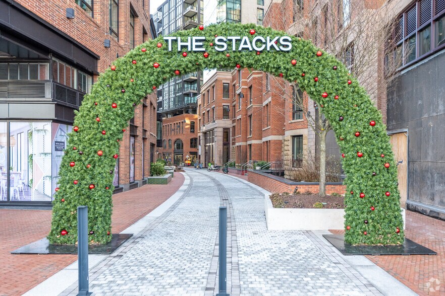 2000 2nd St SW, Washington, DC à louer - Photo de l’immeuble – Image 2 sur 39