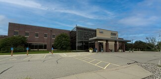 Plus de détails pour 1601 Saint Francis Ave, Shakopee, MN - Bureau à louer