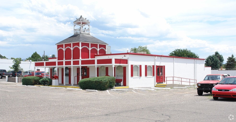 8600 Indian School Rd NE, Albuquerque, NM à vendre - Photo principale – Image 1 sur 5