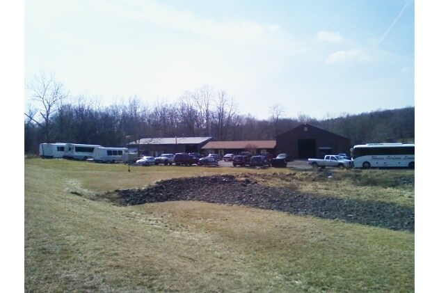 615 Five Mile Dr, Ithaca, NY à vendre - Photo principale – Image 1 sur 40