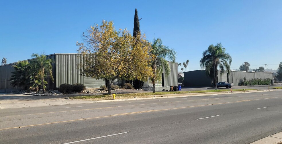851 S Wabash Ave, Redlands, CA à vendre - Photo de l’immeuble – Image 2 sur 5