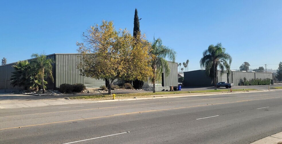 851 S Wabash Ave, Redlands, CA à vendre - Photo de l’immeuble – Image 3 sur 6