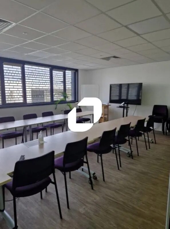 Plus de détails pour Bureau à louer