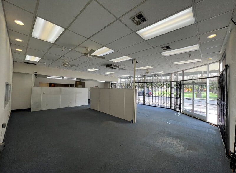 907 N El Dorado St, Stockton, CA à vendre - Photo de l’immeuble – Image 3 sur 5