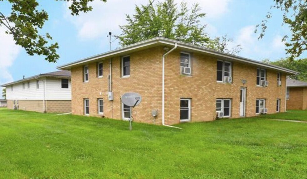 517 E Monroe St, Metamora, IL à vendre - Photo de l’immeuble – Image 3 sur 10