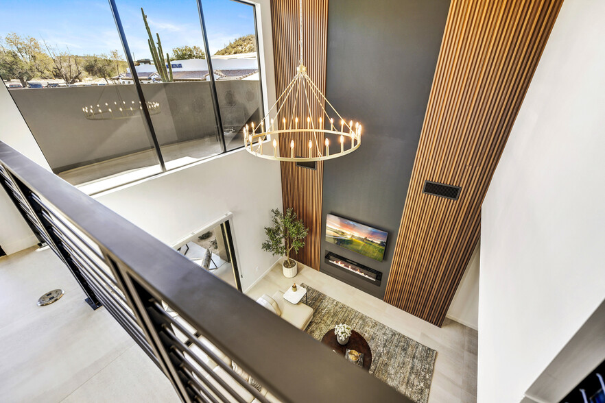 6525 E Cave Creek Rd, Cave Creek, AZ à vendre - Photo principale – Image 1 sur 28