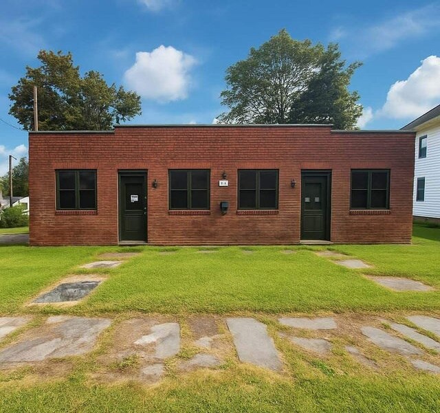 118 Grand St, Kingston, NY à vendre Photo de l’immeuble– Image 1 sur 13