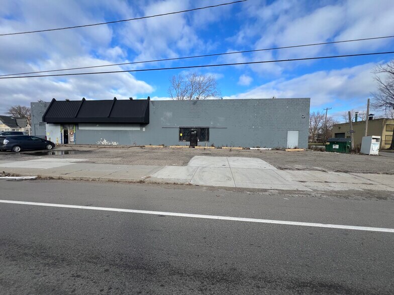 2601 E Mcnichols Rd, Detroit, MI à vendre - Photo de l’immeuble – Image 2 sur 5