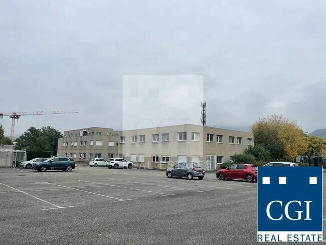 Plus de détails pour Bureau à louer