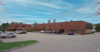 Plus de détails pour 300 Myles Standish Blvd, Taunton, MA - Industriel/Logistique à louer