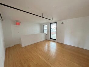 127 E 56th St, New York, NY à louer Photo intérieure– Image 1 sur 3