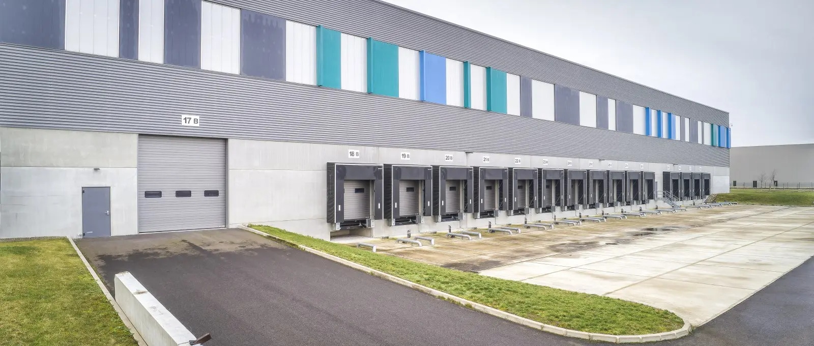 Industriel/Logistique dans Ensisheim à louer Photo de l’immeuble– Image 1 sur 26