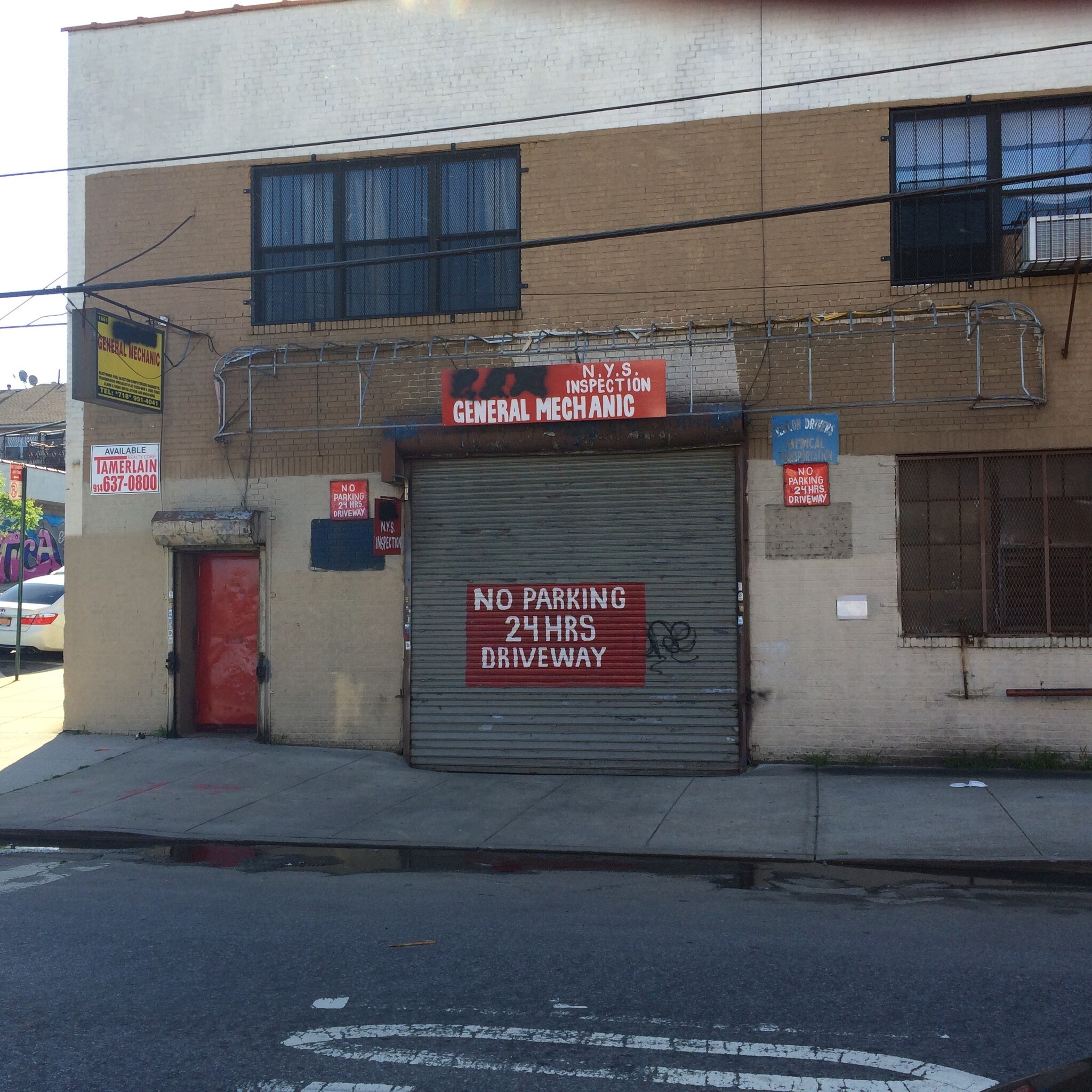 1659-1661 Boone Ave, Bronx, NY à louer Photo de l’immeuble– Image 1 sur 2