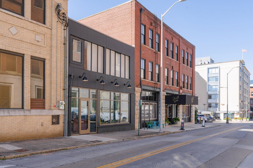 124 E 10th St, Chattanooga, TN à vendre - Photo de l’immeuble – Image 2 sur 18