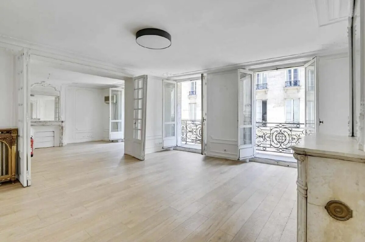 7 Rue Du Faubourg Montmartre, Paris à louer Photo intérieure– Image 1 sur 5