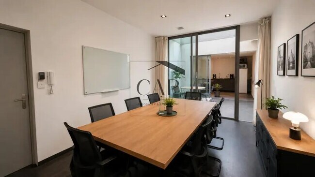 Plus de détails pour Local commercial à vendre