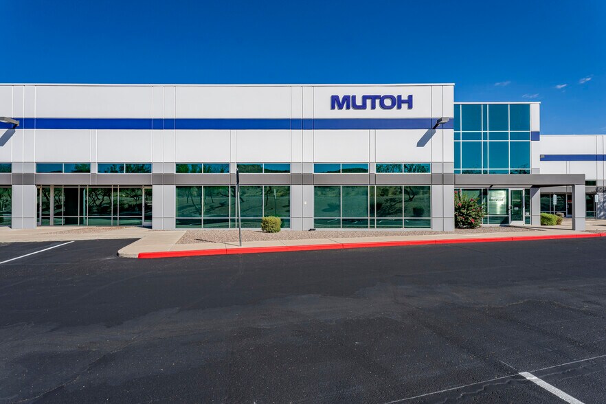 4405 E Baseline Rd, Phoenix, AZ à louer - Photo de l’immeuble – Image 2 sur 7