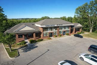 Plus de détails pour 2001 Westown Pky, West Des Moines, IA - Bureau à vendre